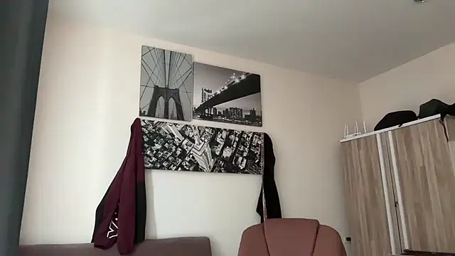 lukegunn online show from November 22, 2:44 am