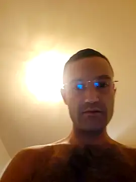 Snapshot of enricso chatting on September 19, 12:38 pm enricso online show from September 19, 12:38 pm