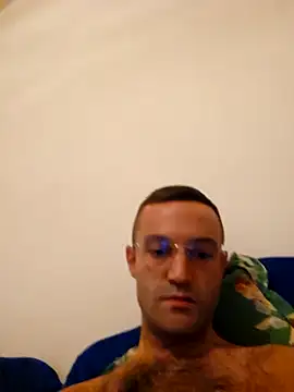 Snapshot of enricso chatting on September 22, 4:17 pm enricso online show from September 22, 4:17 pm