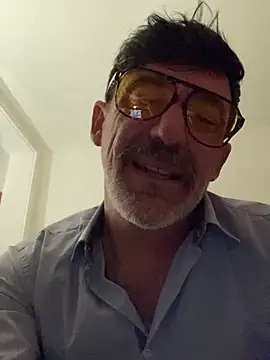 maxximere online show from March 14, 3:46 am