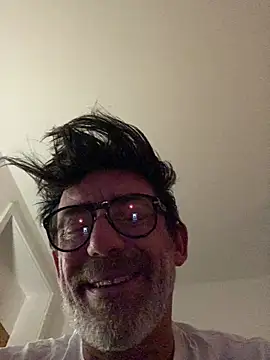 maxximere online show from February 2, 12:31 am