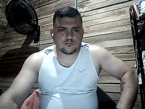 Arcangel 05 online show from April 8, 3:51 am