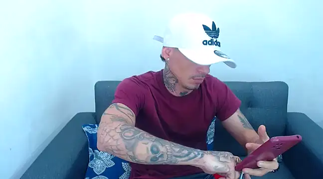 sebas bigcock69 online show from January 10, 4:01 am