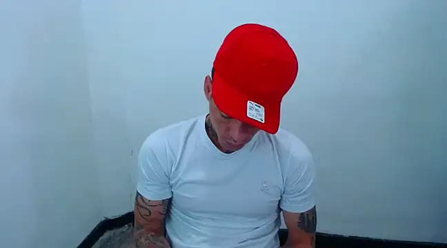 sebas bigcock69 online show from December 17, 8:21 pm