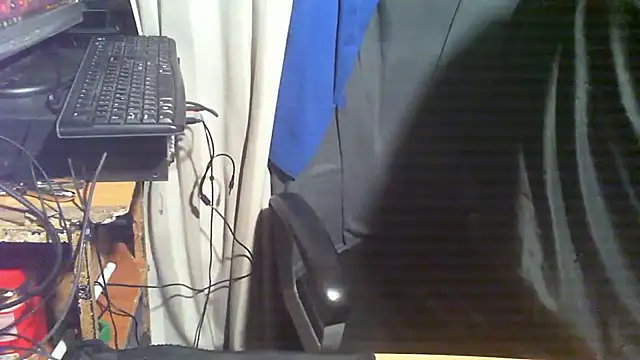 nonnomaturobisex online show from April 27, 5:09 pm