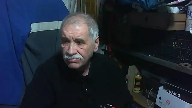 nonnomaturobisex online show from April 23, 4:20 pm