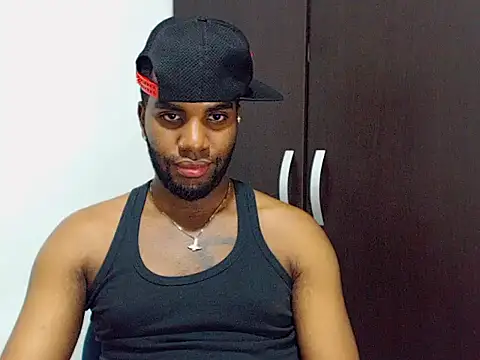 Snapshot of Rene_hotman chatting on October 30, 2:02 am Rene hotman online show from October 30, 2:02 am