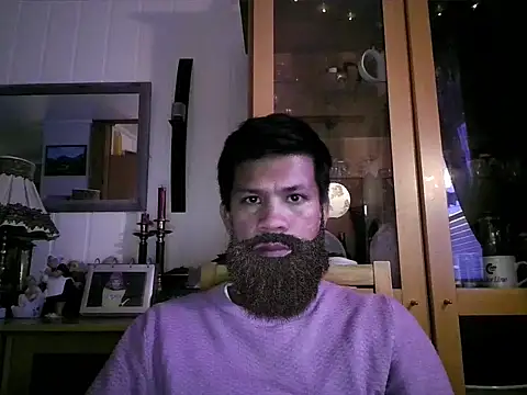 SweetasianHugoxxx online show from November 14, 12:28 pm