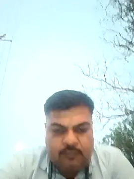 Snapshot of Desi_Londa_143 chatting on March 11, 1:34 pm Desi Londa 143 online show from March 11, 1:34 pm