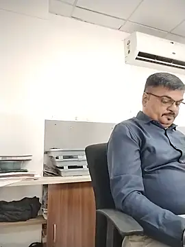 Desi Londa 143 online show from June 24, 6:16 am
