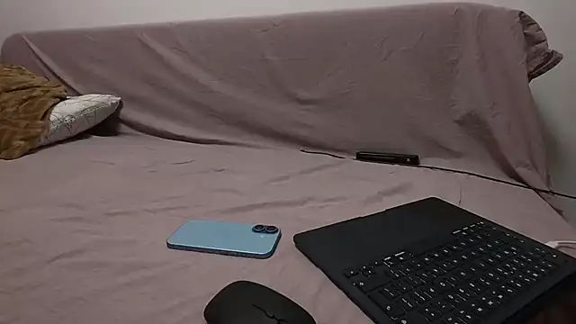 TigerOne19 online show from March 4, 6:15 pm