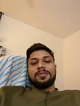 Snapshot of _IRRESISTIBLE_ chatting on February 13, 8:03 pm IRRESISTIBLE online show from February 13, 8:03 pm