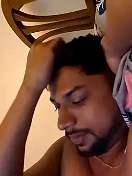  IRRESISTIBLE  online show from March 1, 4:06 pm