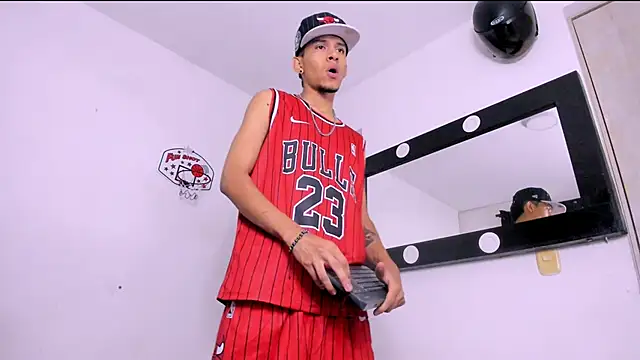 Samuel Suarez online show from May 3, 3:42 am
