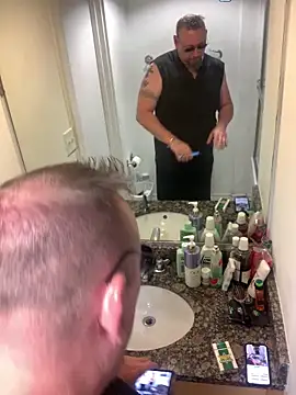 Littledick007007 online show from May 25, 7:53 pm