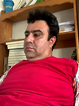 Snapshot of EmilianoGt chatting on October 10, 6:02 pm EmilianoGt online show from October 10, 6:02 pm