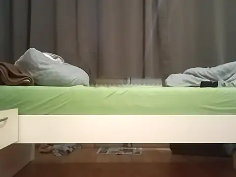 tididi1986 online show from March 4, 4:14 pm