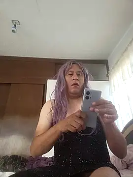 karlaalva online show from May 14, 1:53 pm