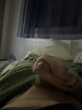 RenaudS-02 online show from December 21, 12:51 am