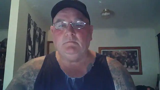 Snapshot of HOTANAL chatting on October 13, 5:46 am HOTANAL online show from October 13, 5:46 am