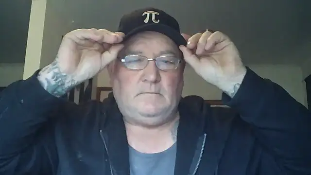 Snapshot of HOTANAL chatting on October 16, 10:07 pm HOTANAL online show from October 16, 10:07 pm