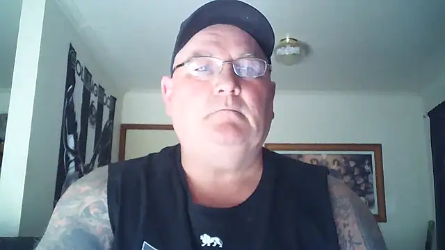 Snapshot of HOTANAL chatting on October 27, 5:43 am HOTANAL online show from October 27, 5:43 am