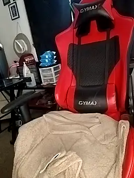 yellowwetfox online show from February 16, 8:32 am