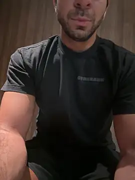 aston009 online show from March 25, 7:12 am