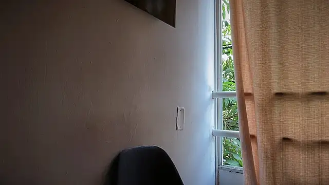 romeolovedark online show from April 18, 7:29 pm