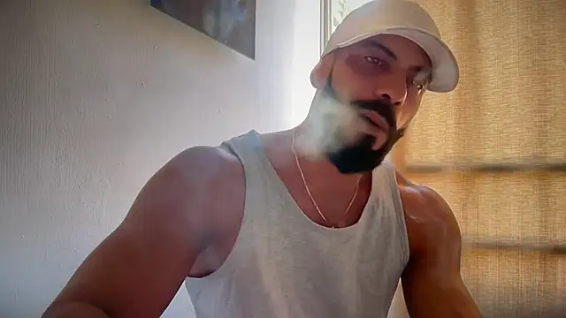 romeolovedark online show from June 27, 2:23 pm