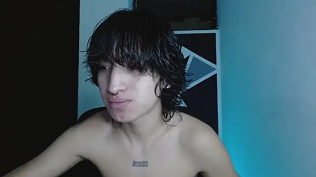 littlextreme online show from May 15, 4:20 am