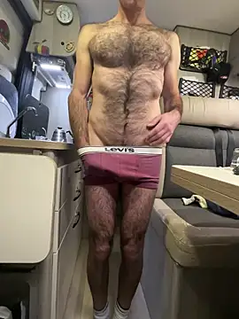 Hairy athlete online show from December 26, 8:53 pm