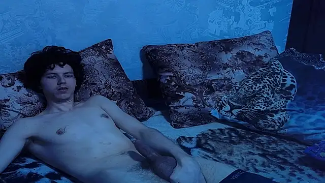 Snapshot of littledaddyflex chatting on October 16, 9:39 am littledaddyflex online show from October 16, 9:39 am