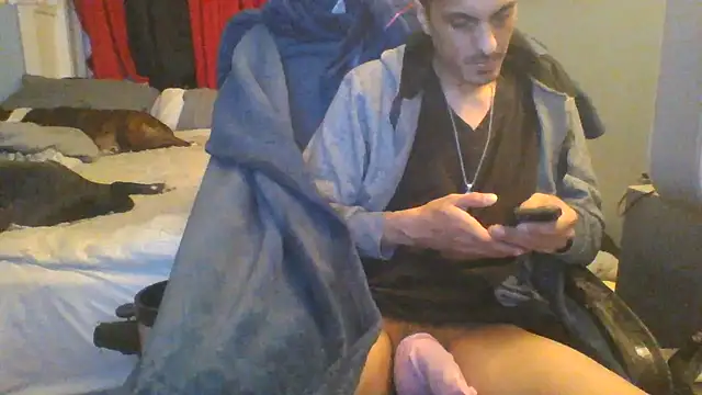 hottboyy45 online show from November 8, 11:52 pm