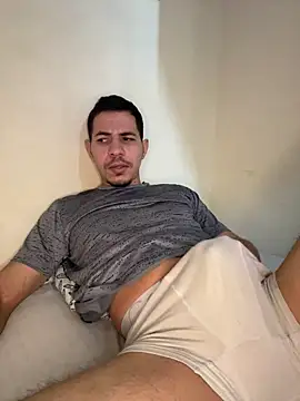 Snapshot of steven_clain chatting on October 20, 8:46 pm steven clain online show from October 20, 8:46 pm