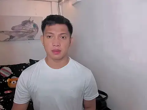 xSebastian19 online show from May 16, 3:48 am