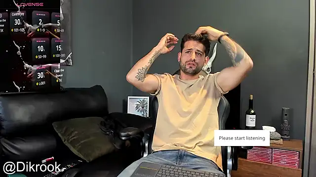 Snapshot of Davevilboy chatting on January 23, 12:19 pm Davevilboy online show from January 23, 12:19 pm