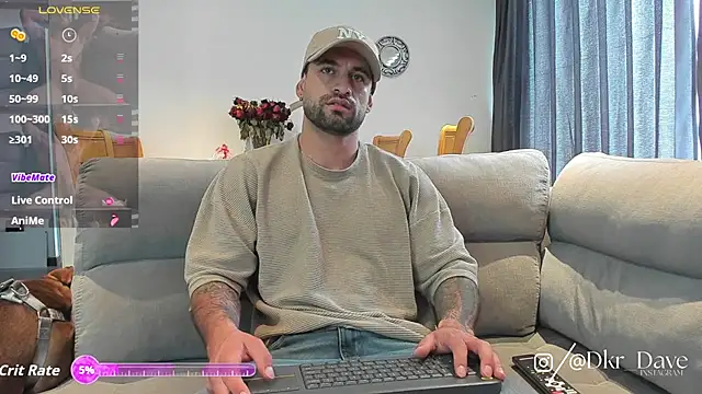 Snapshot of Davevilboy chatting on October 10, 2:11 pm Davevilboy online show from October 10, 2:11 pm