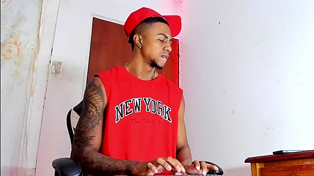 YeremiBrowm online show from December 29, 6:05 pm