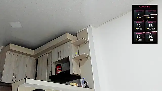 YeremiBrowm online show from February 6, 4:37 pm