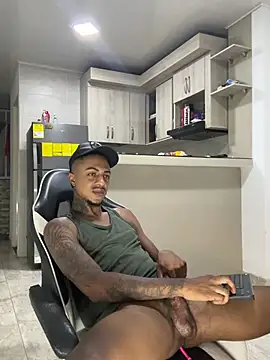 YeremiBrowm online show from April 7, 9:59 pm