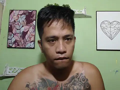 Thyler08 online show from October 28, 4:37 am