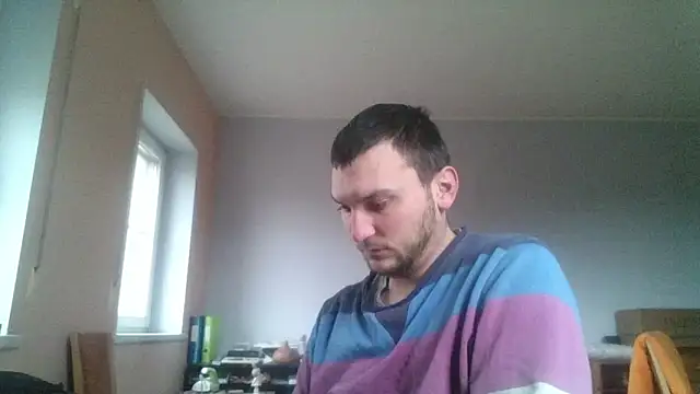 Snapshot of homass3 chatting on February 14, 12:25 pm homass3 online show from February 14, 12:25 pm