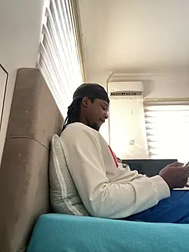 Snapshot of finefinance chatting on October 16, 5:37 am finefinance online show from October 16, 5:37 am