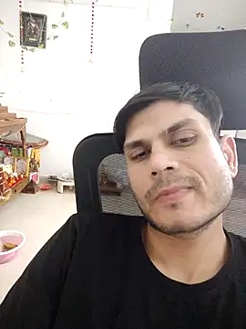 Snapshot of alex78265 chatting on October 13, 5:08 pm alex78265 online show from October 13, 5:08 pm