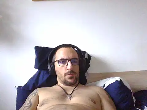 latin mike online show from February 22, 12:17 pm