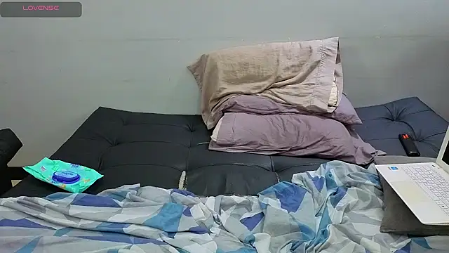 Snapshot of Matiashorney chatting on October 29, 2:03 am Matiashorney online show from October 29, 2:03 am