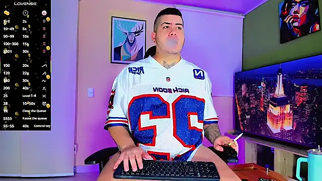 Thomas chubbyxhot online show from January 17, 8:50 am