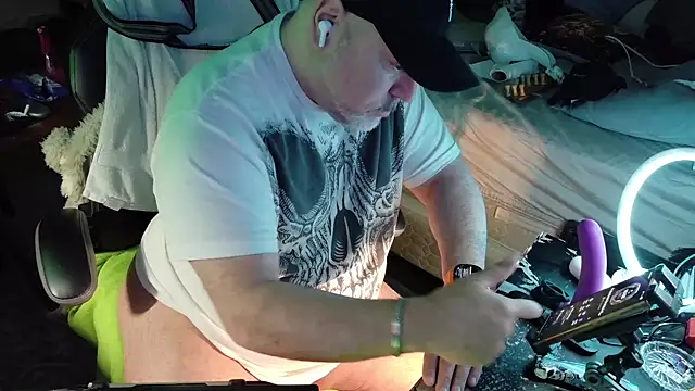 Drake DVamp online show from February 26, 10:38 am