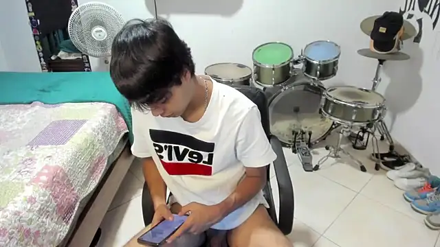 Zack falcon online show from March 20, 4:27 am